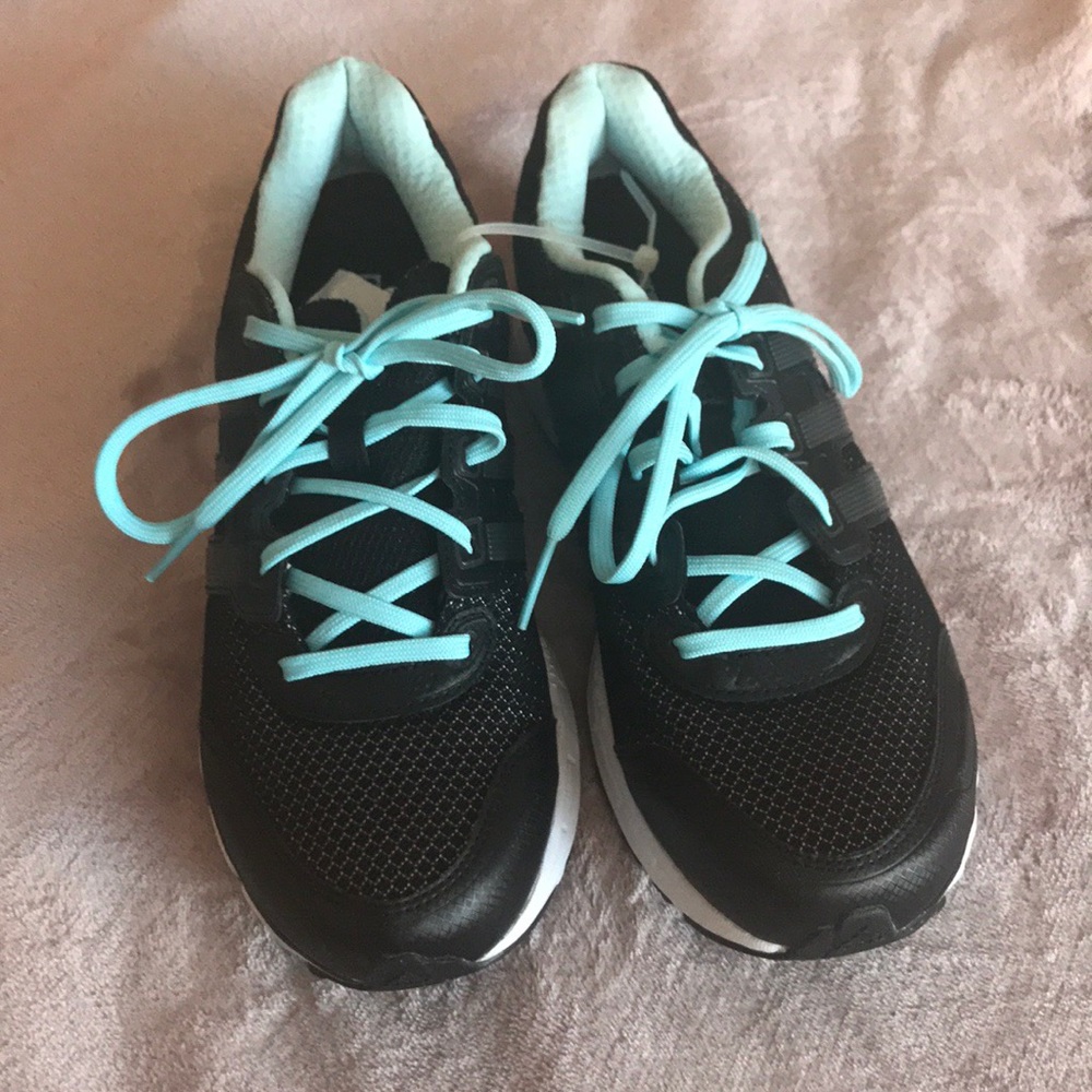 Adidas Women’s Running Shoes Size 8.5